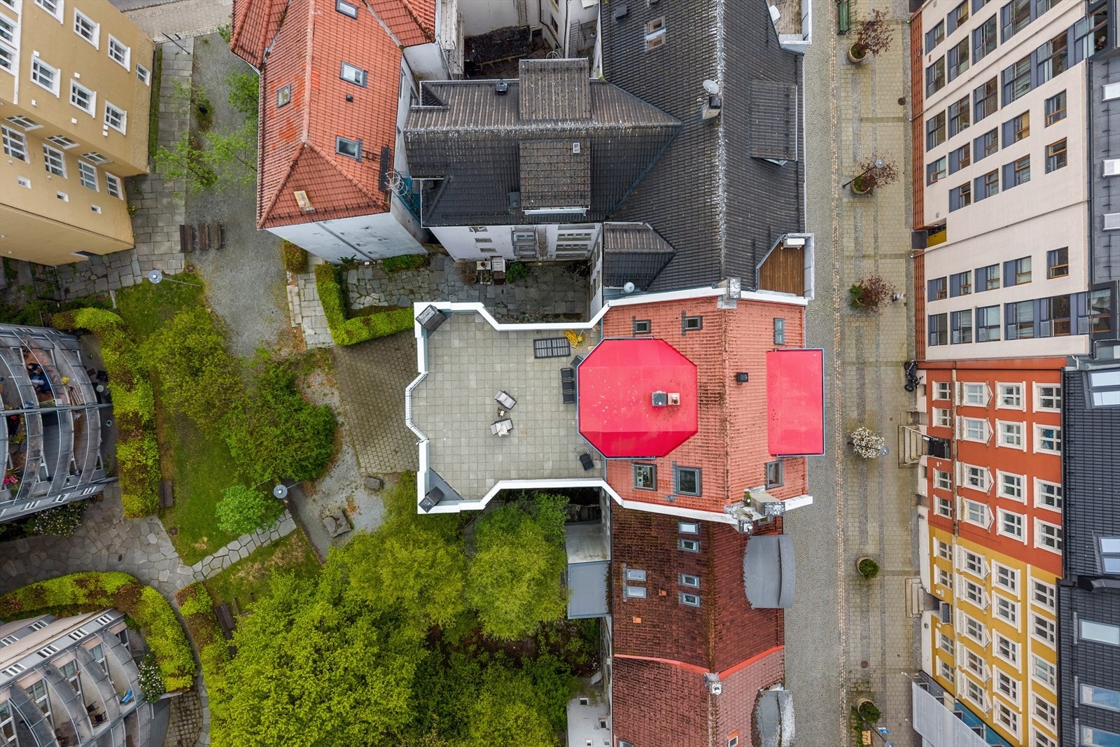 - Her har du muligheten til å bosette deg i et sentralt og attraktivt område med nærhet til "alt" - Galleribilde