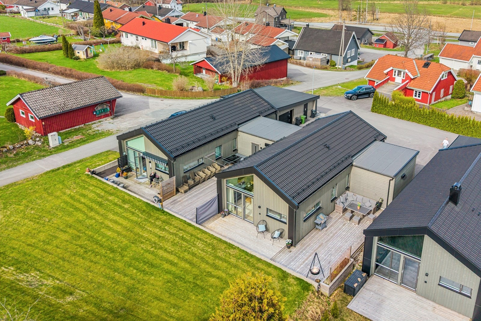 Eiendommen ligger til blindvei. Galleribilde