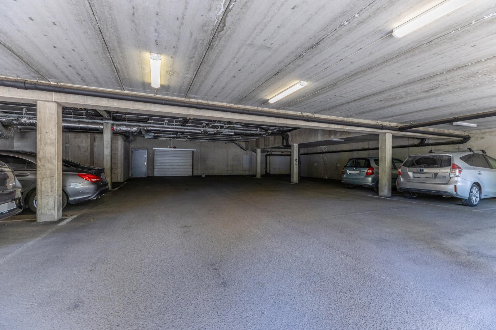 Gjesteparkering. Galleribilde