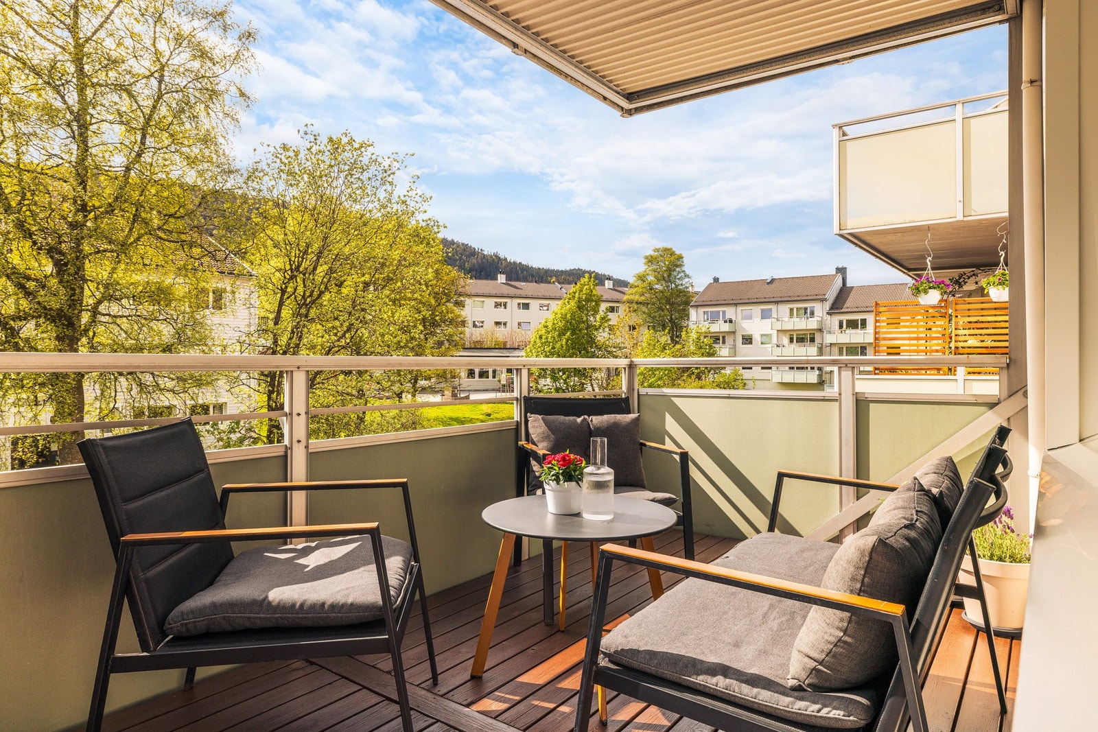En flott 3-roms leilighet med herlig balkong. Galleribilde