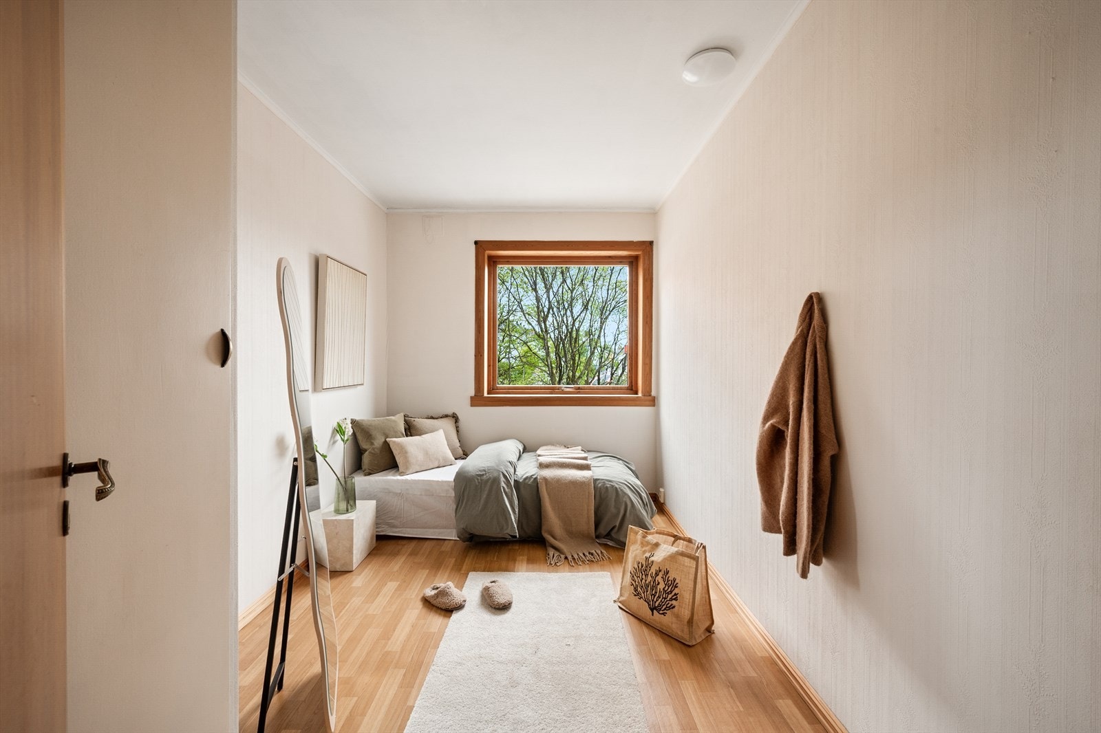 - Soverom 2 måler ca. 8,3 m² - Galleribilde