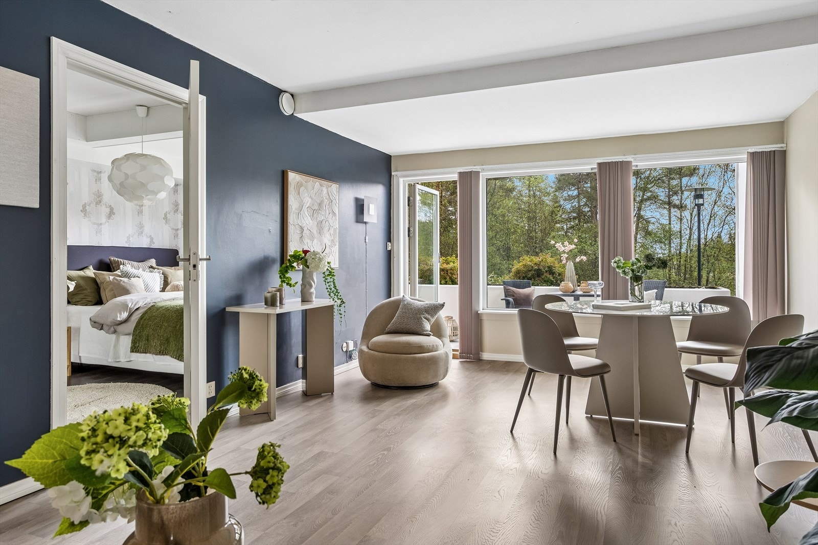 Velkommen til denne trivelige leiligheten i Barliveien 12! Galleribilde