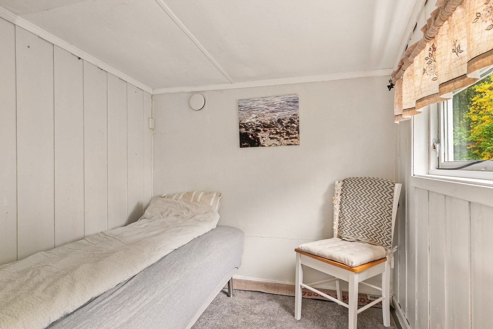 Dette rommet har også innlagt strøm. Galleribilde