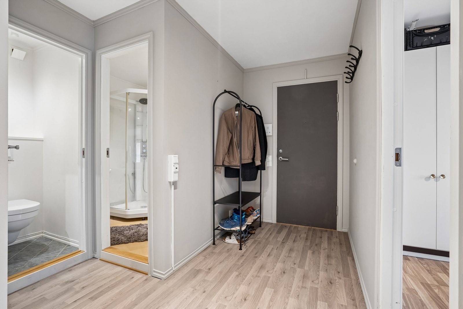 Bad og toalettrom. Galleribilde