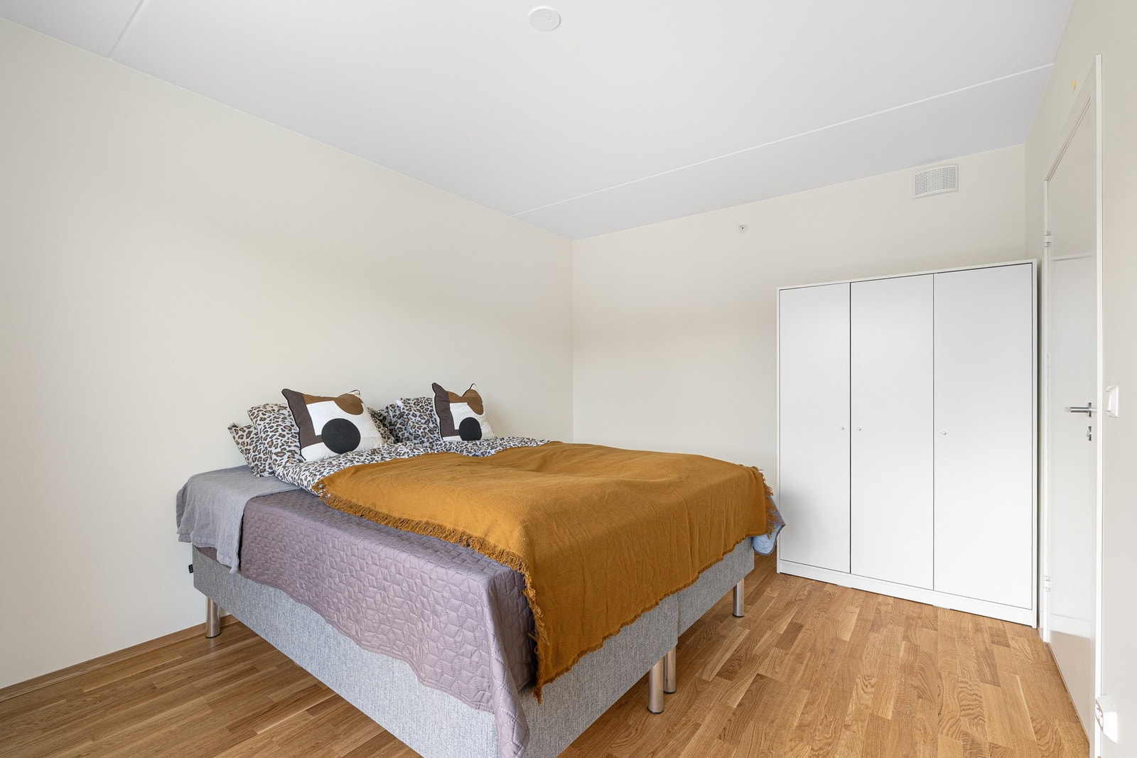 Soverom på 13 m². Galleribilde