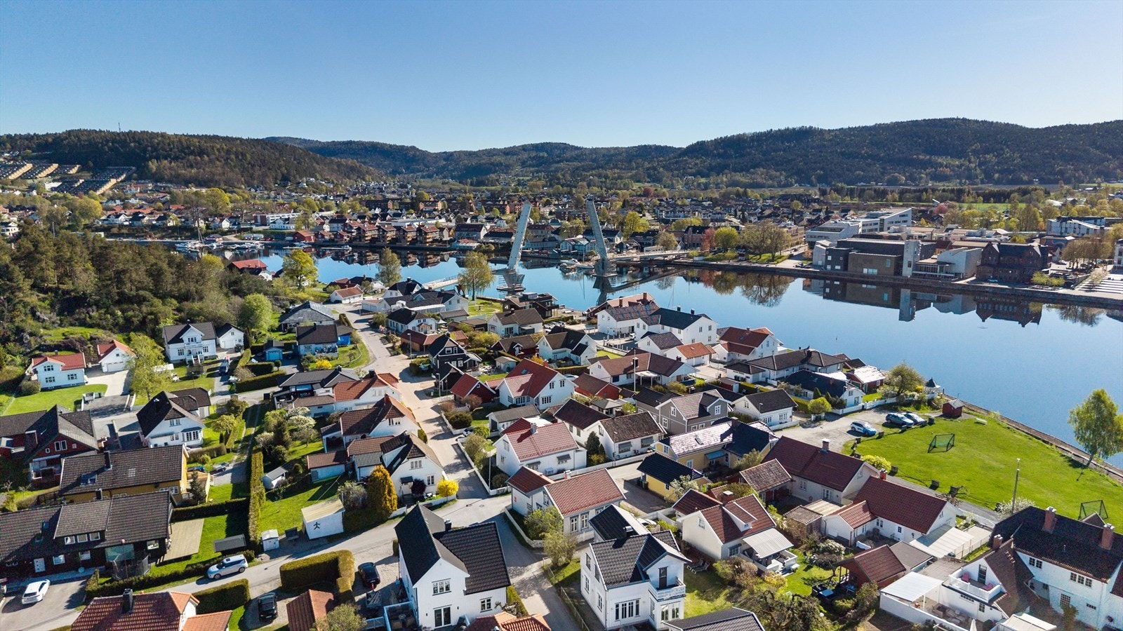 Det er ikke lenge til vi kan se broa mellom "Vessia" og Osebakken tre i kraft. Galleribilde