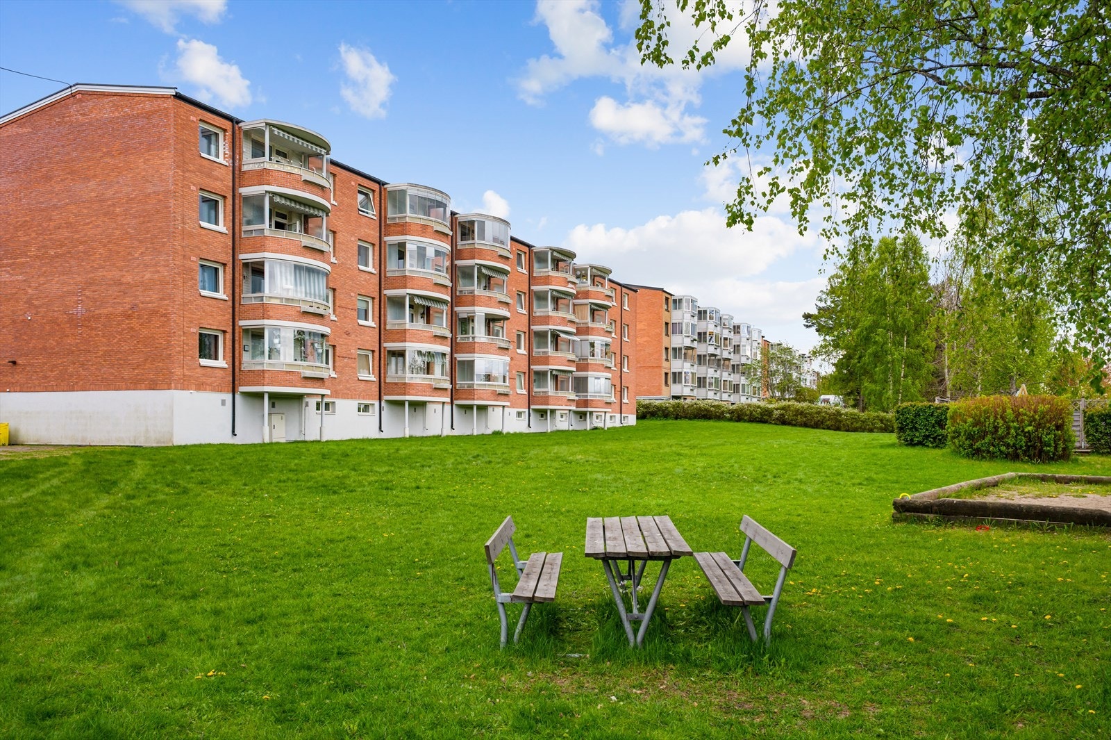 Pent opparbeidet felles tomt. Galleribilde
