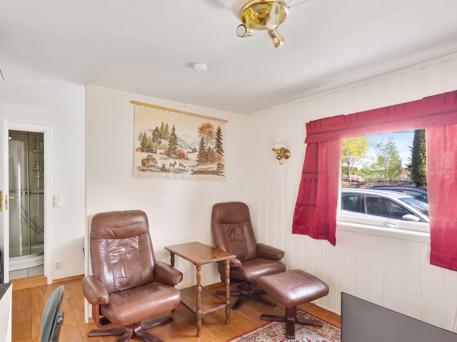 I underetasjen finnes det også en innredet del med egen inngang. Galleribilde