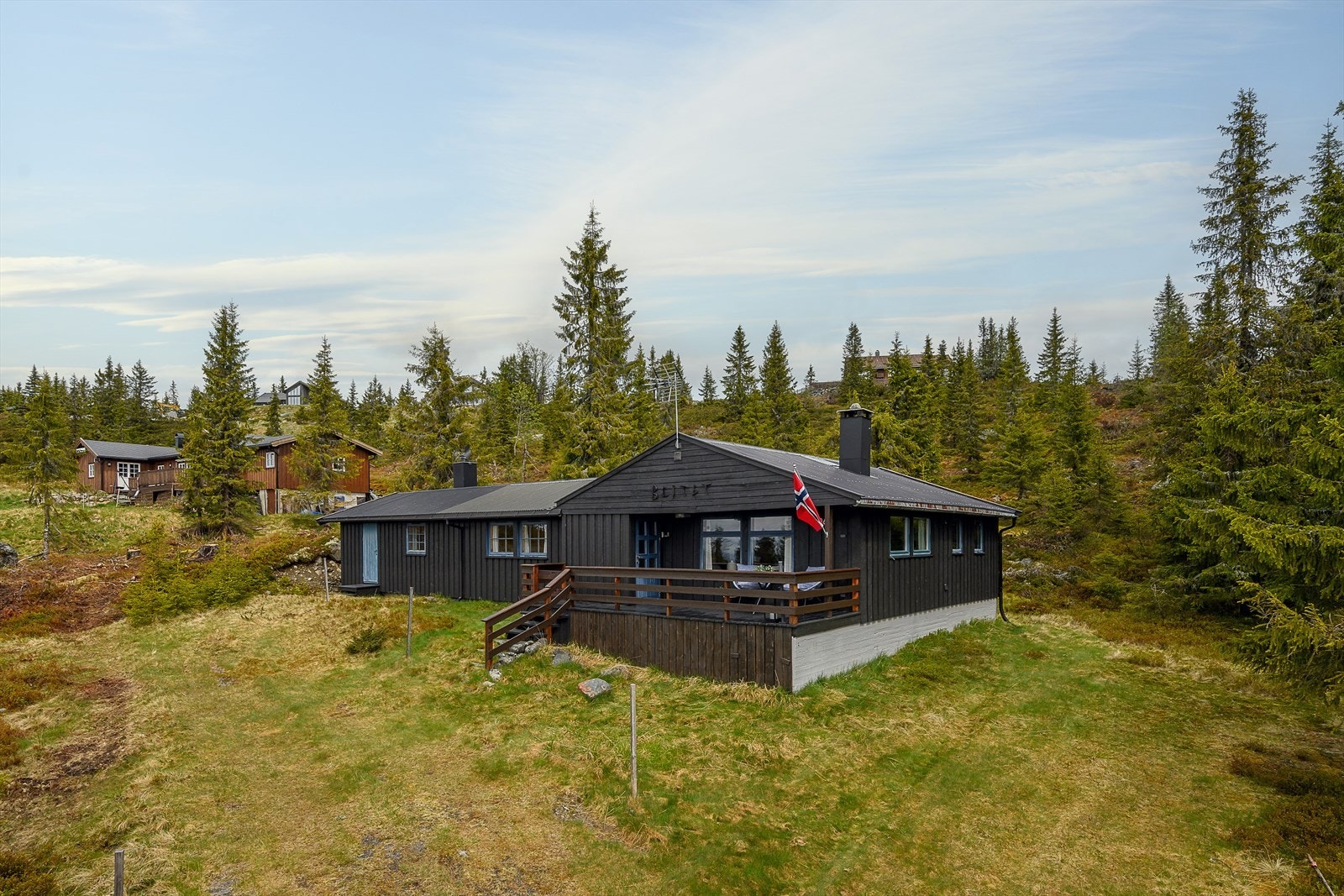Velkommen til Sjusjøen-Pihl 4065! Innholdsrik og trivelig hytte, velegnet for en aktiv familie. Foto: Lars Marius Bækkevold. Galleribilde