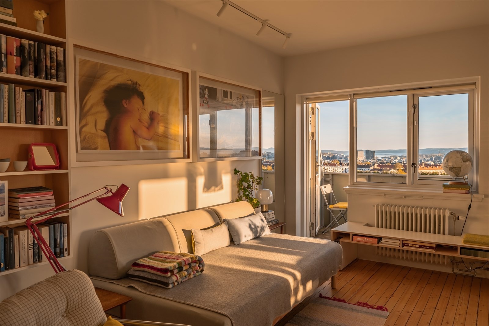 Fra stuen er det utgang til en herlig balkong på 3 m². Galleribilde