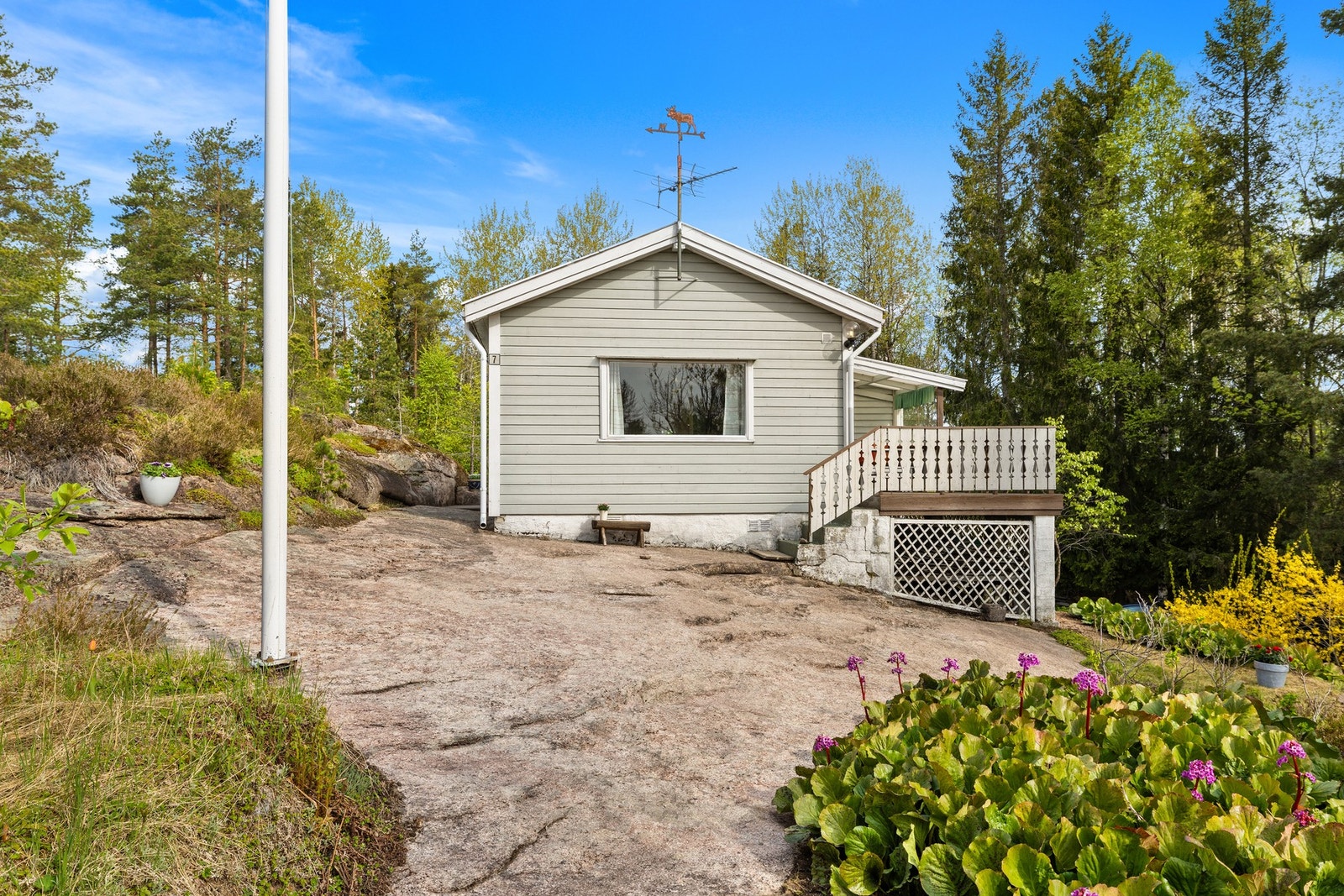 Hytte med gode solforhold Galleribilde