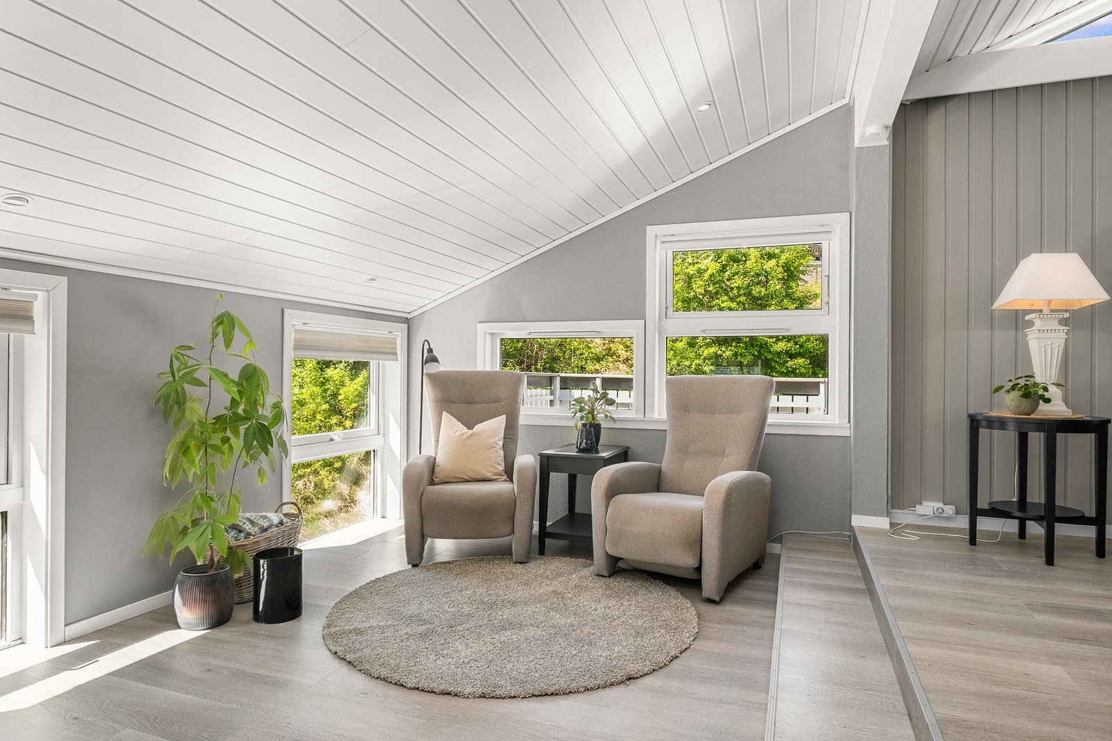 Huset er lyst og åpent, og med en planløsning som er meget funksjonell. Galleribilde