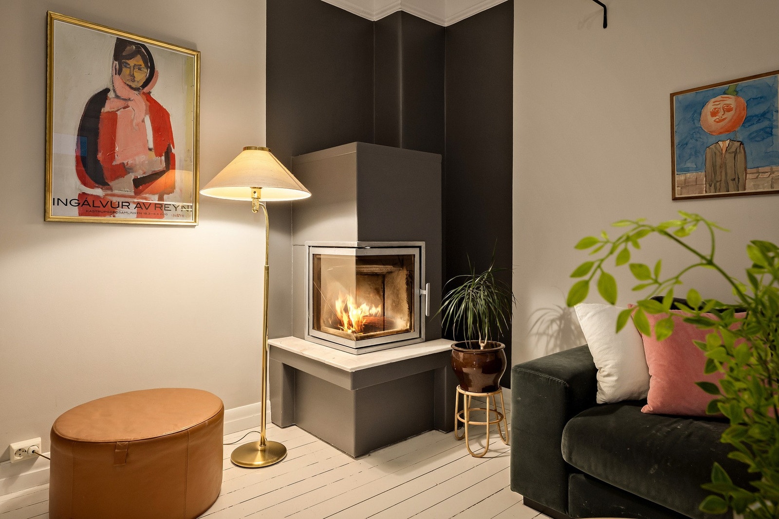 En lekker peisovn gir en lun stemning og godt med varme på kjølige vinterkvelder Galleribilde
