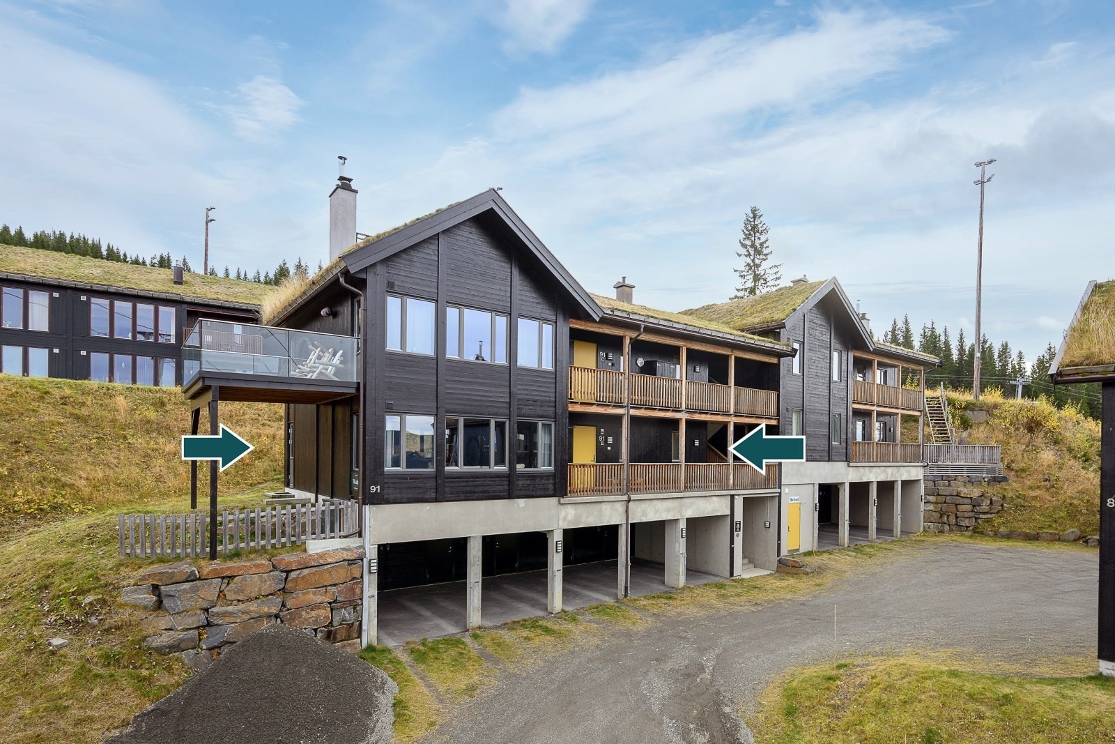 DNB Eiendom v/ Martin Sønsteli presenterer Kaldsvekroken 91A! Gjennomgående 4-roms fritidsleilighet med p-plass i carport med tilhørende bod. Galleribilde