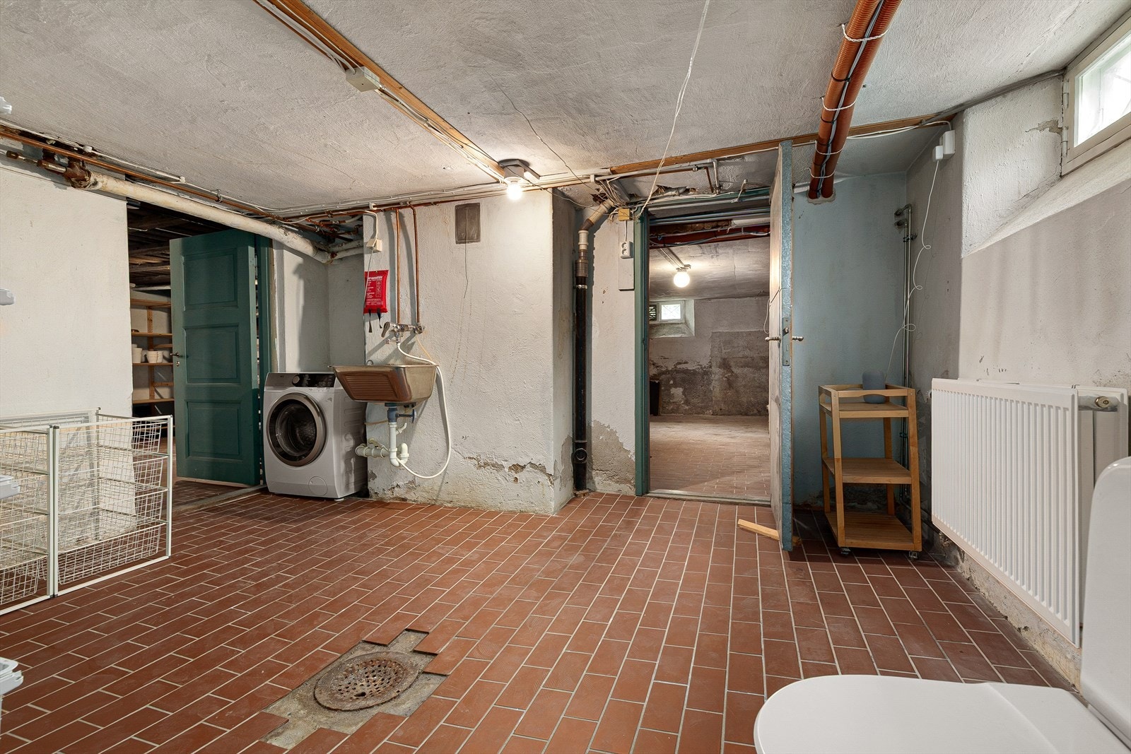 Vaskerom Galleribilde
