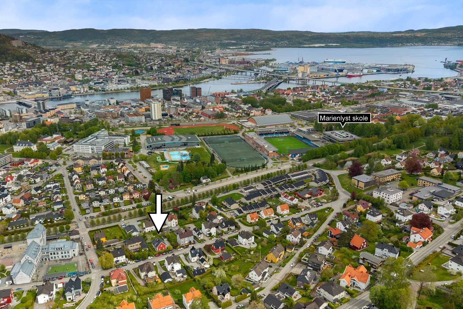 Kort vei også til Marienlyst ungdomsskole Galleribilde