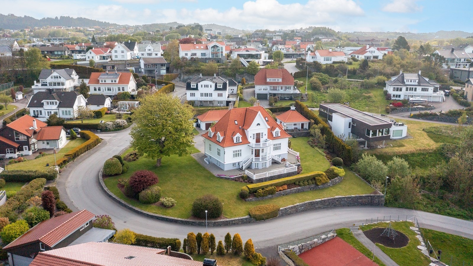 Kleivane 14- En helt unik villaeiendom - Presentert av Eiendomsmegler Øyvind Hasseløy Galleribilde