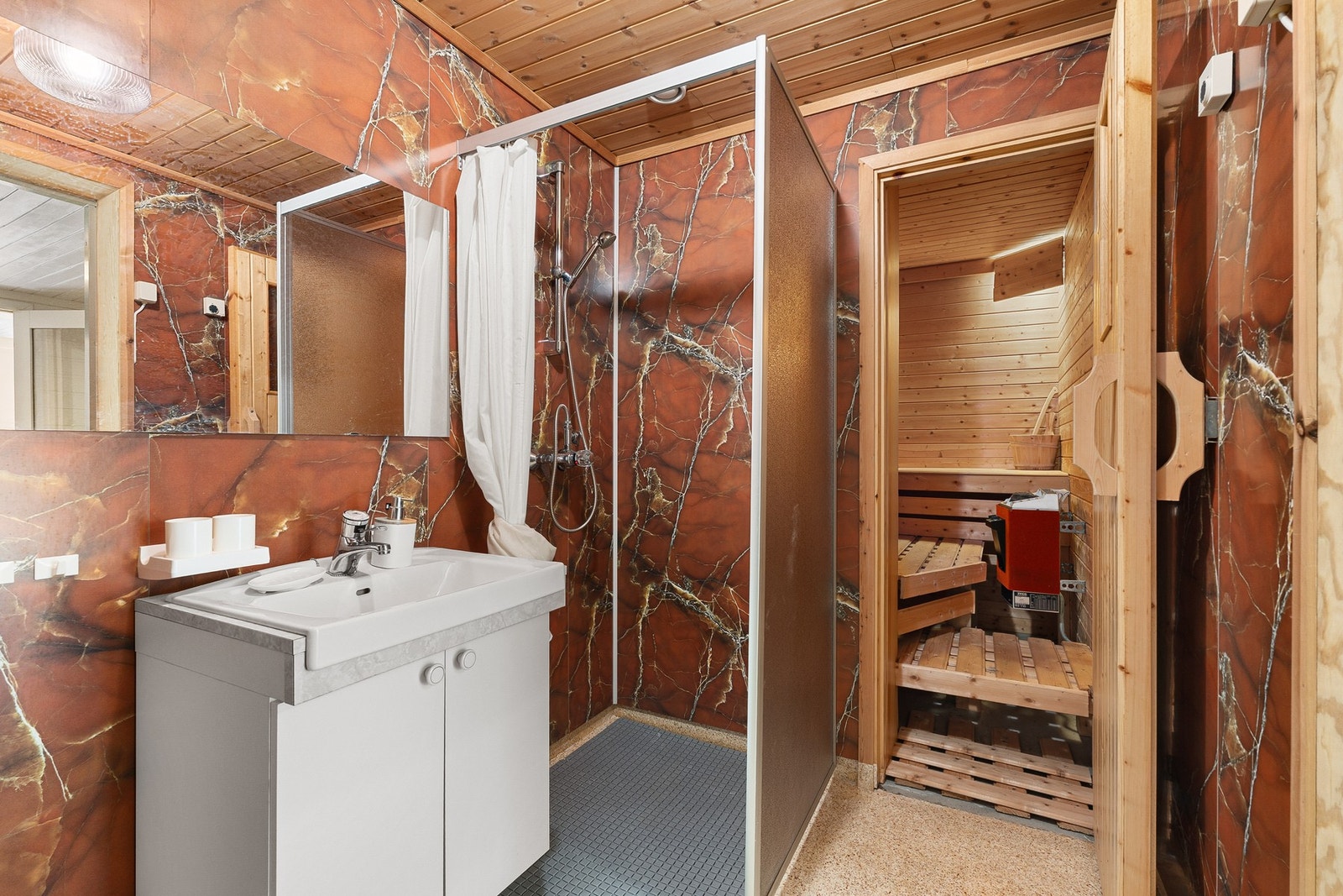 I tillegg til badet har man en badstue. Galleribilde