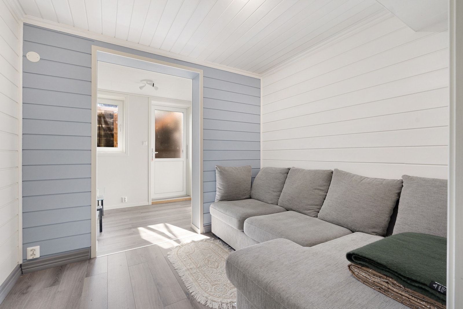 Separat studioleilighet med eget bad. Galleribilde