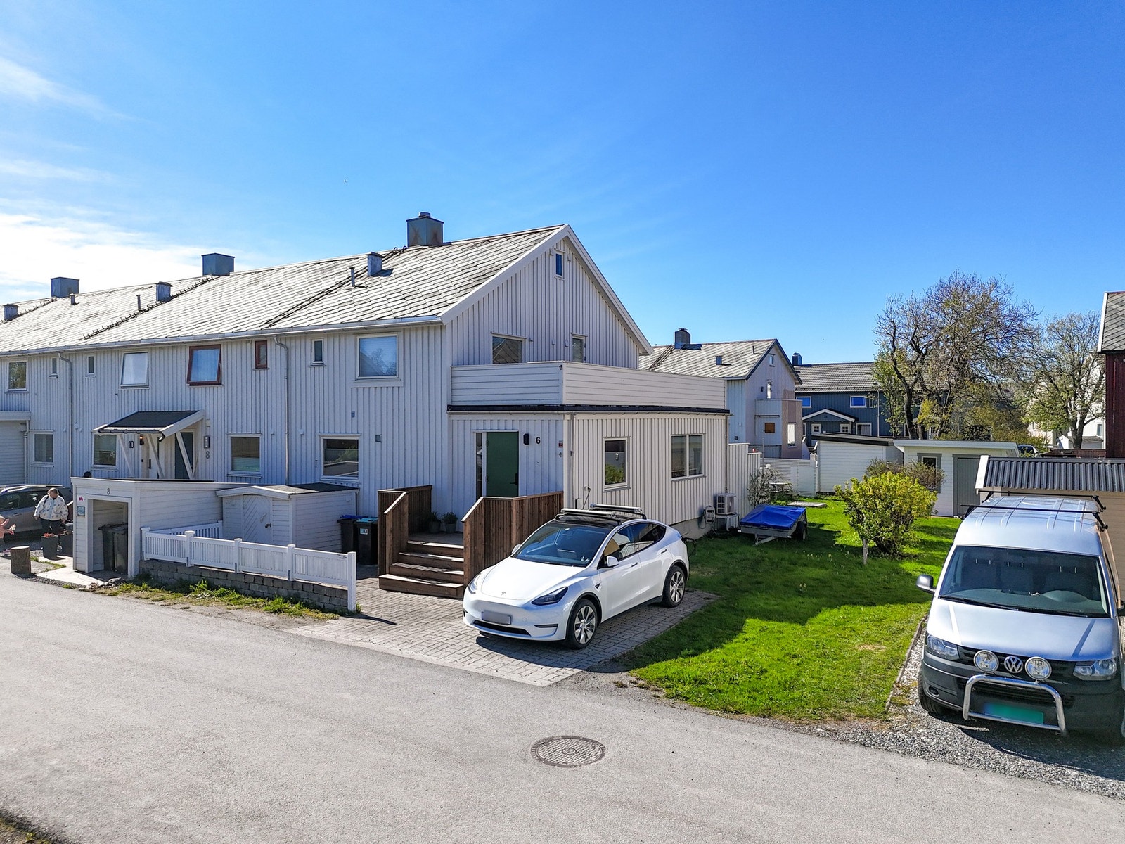 Godt med parkering da rekkehuset ligger i enden. Galleribilde