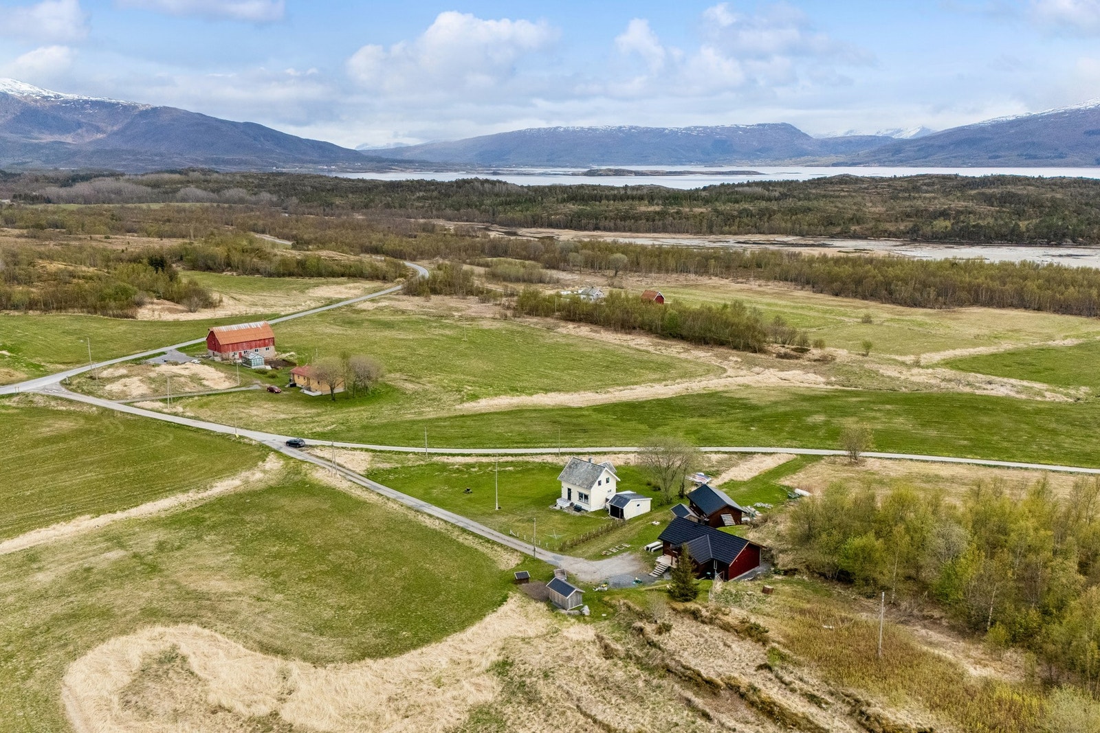 Her bor du usjenert til, med naturen som nærmeste nabo. Galleribilde