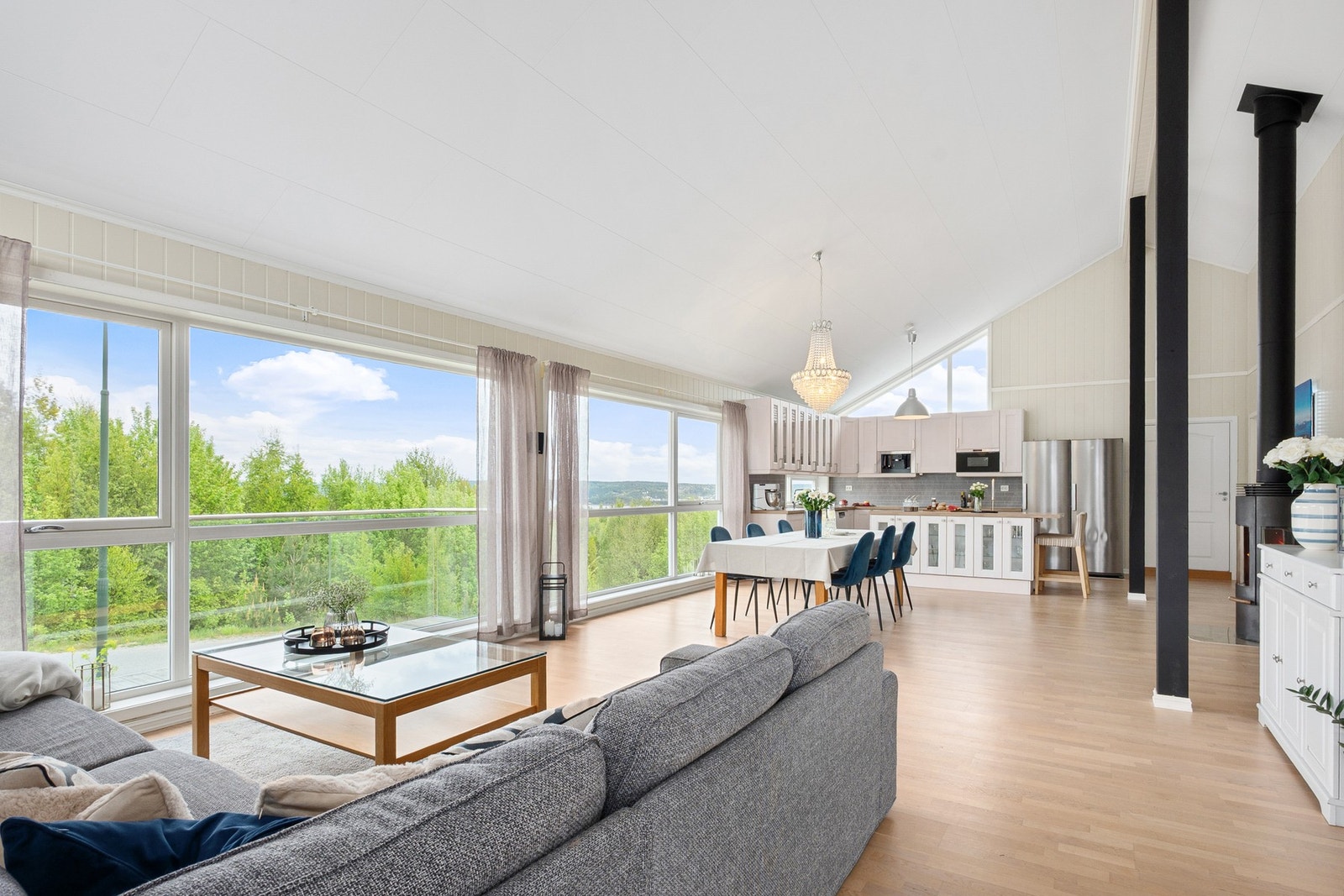 Boligen er fra 2014, og fremstår meget innbydende og delikat. Galleribilde