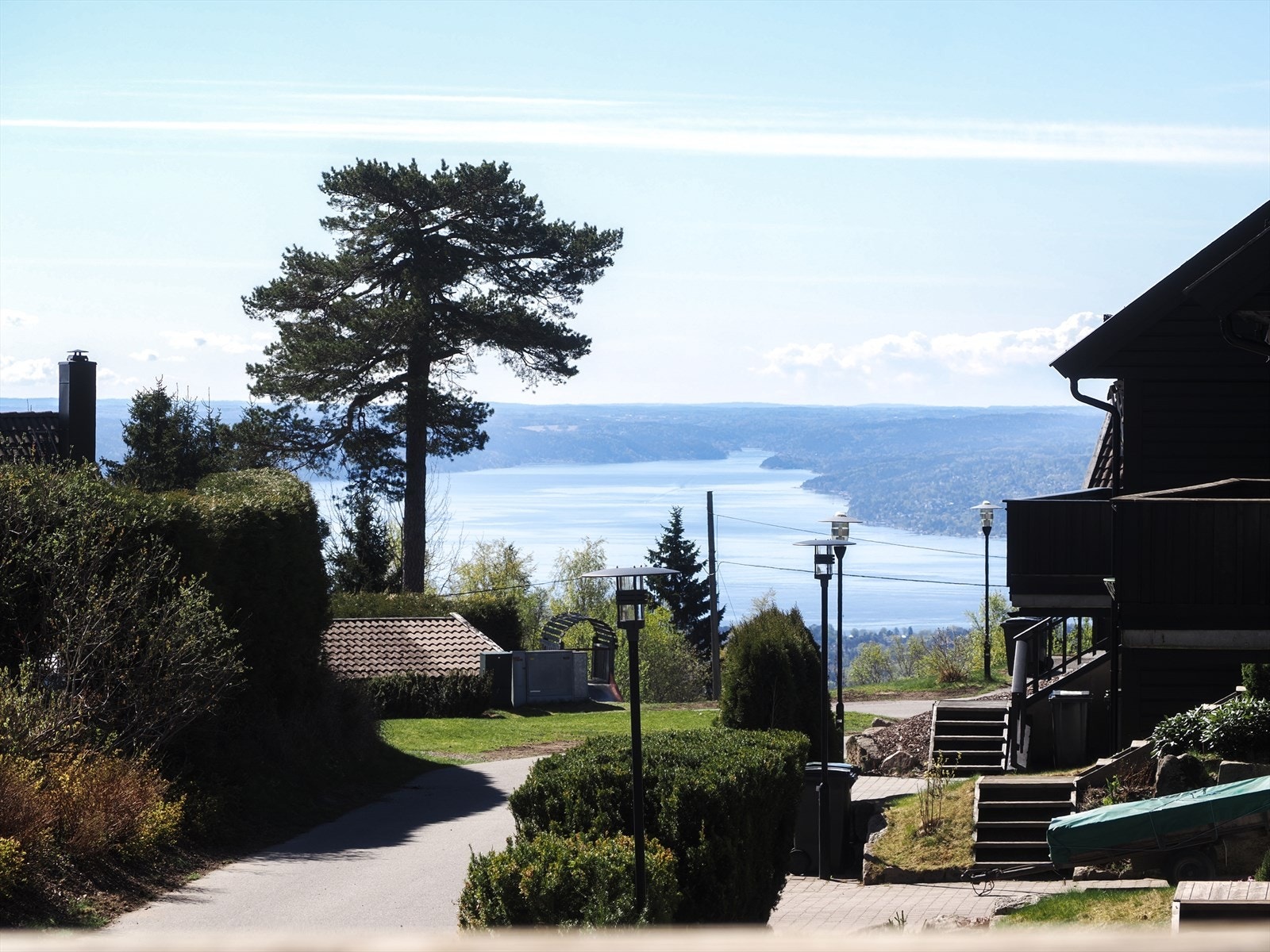 Usikt fra veranda Galleribilde