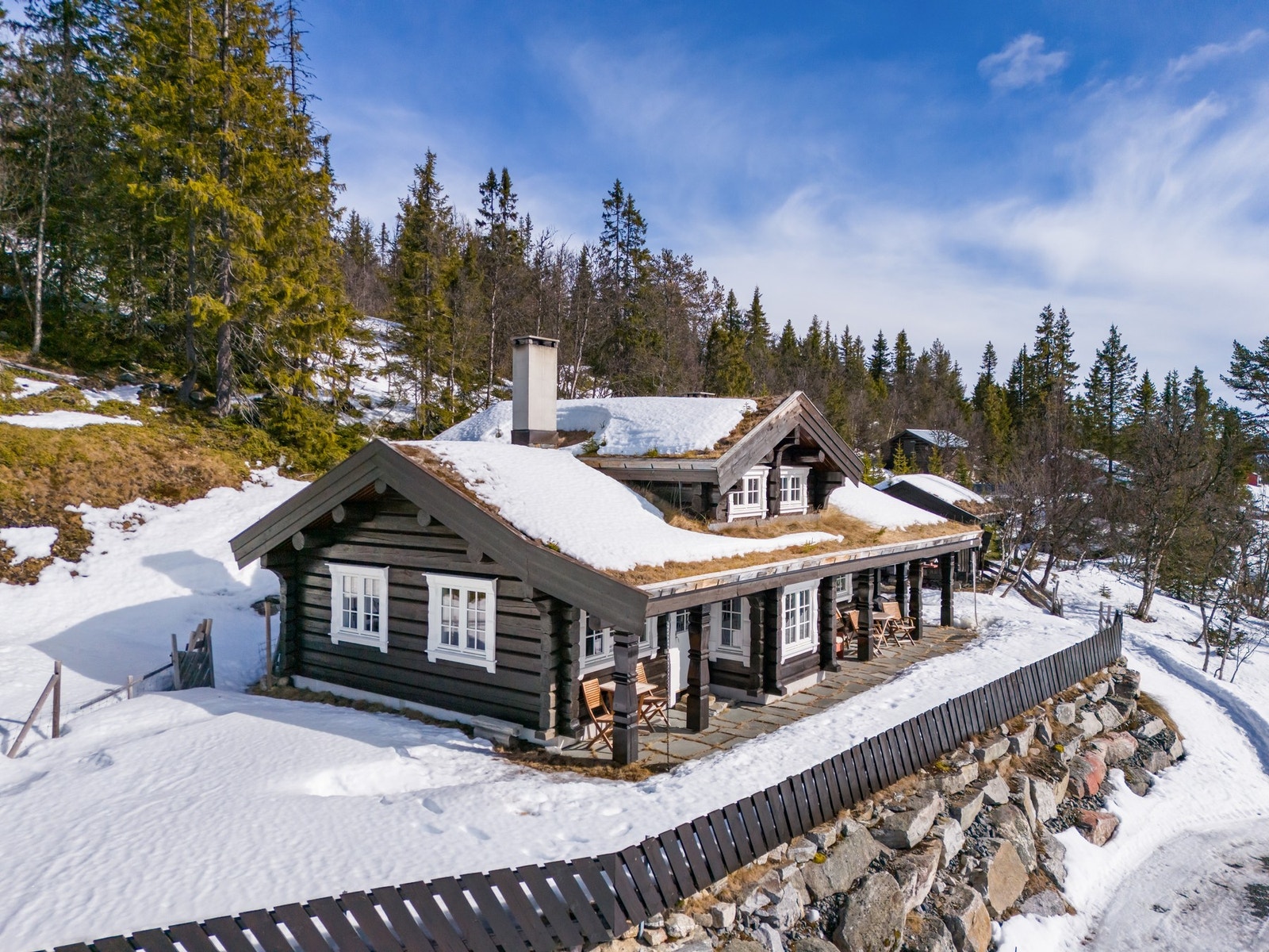 Velkommen til Kvitevasslivegen 96 i Liemarka. Foto: Terje Bjørnsen Galleribilde