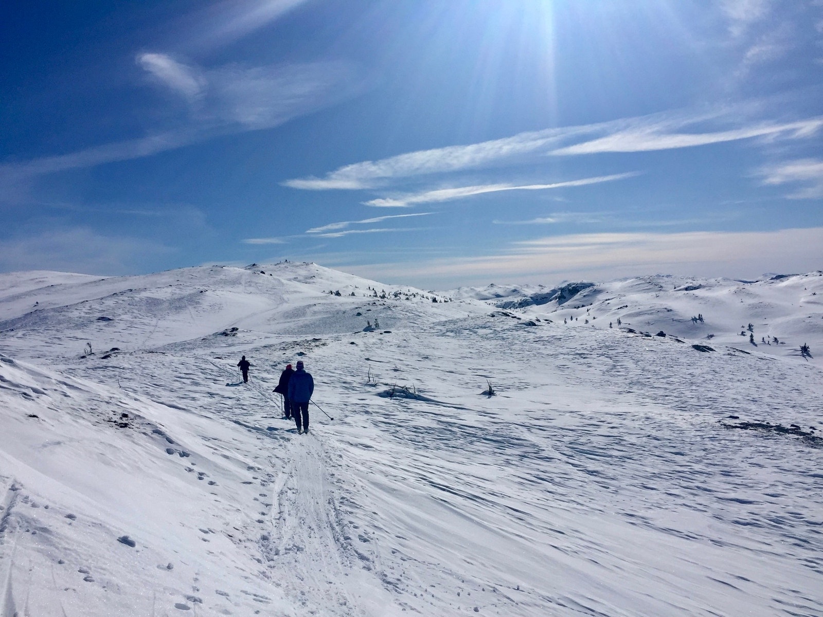 På ski i påskevær til Blåfjell Galleribilde
