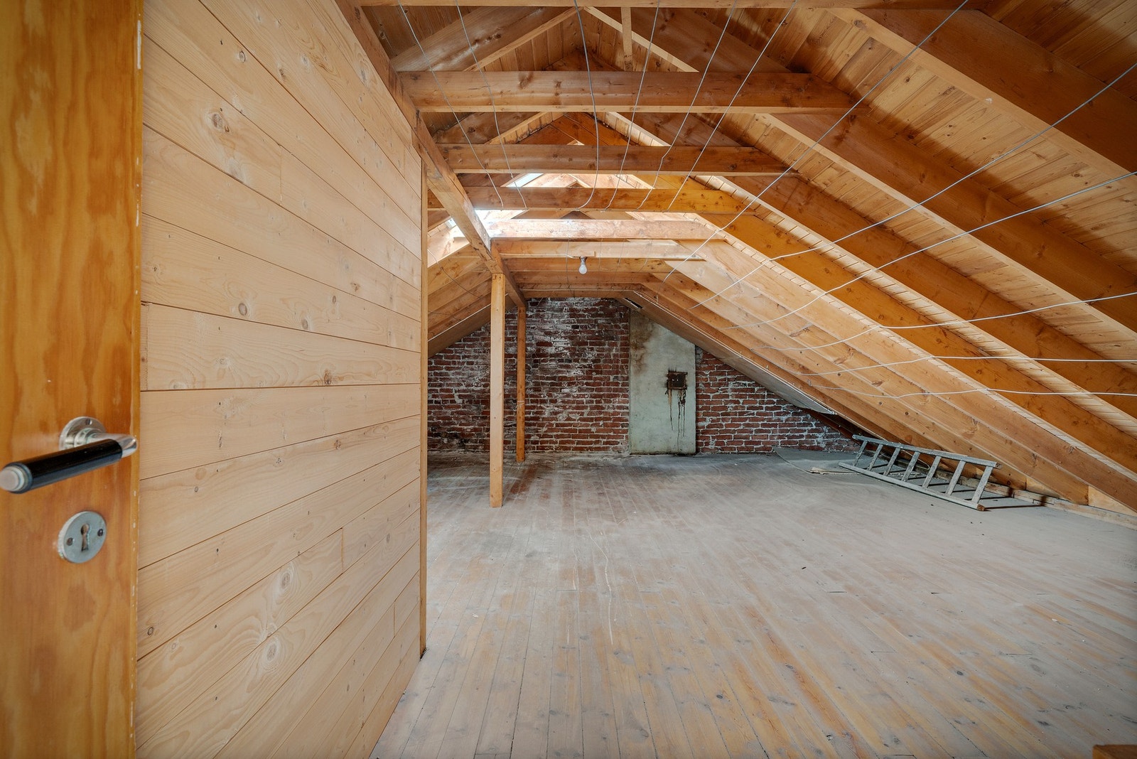 Uinnredet loft tilhørende seksjonen Galleribilde