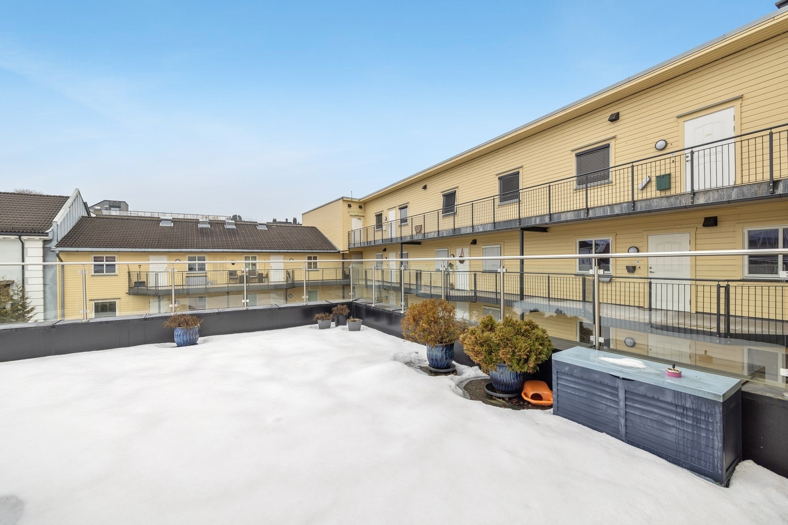 Felles takterrasse for beboerne i sameiet. Galleribilde