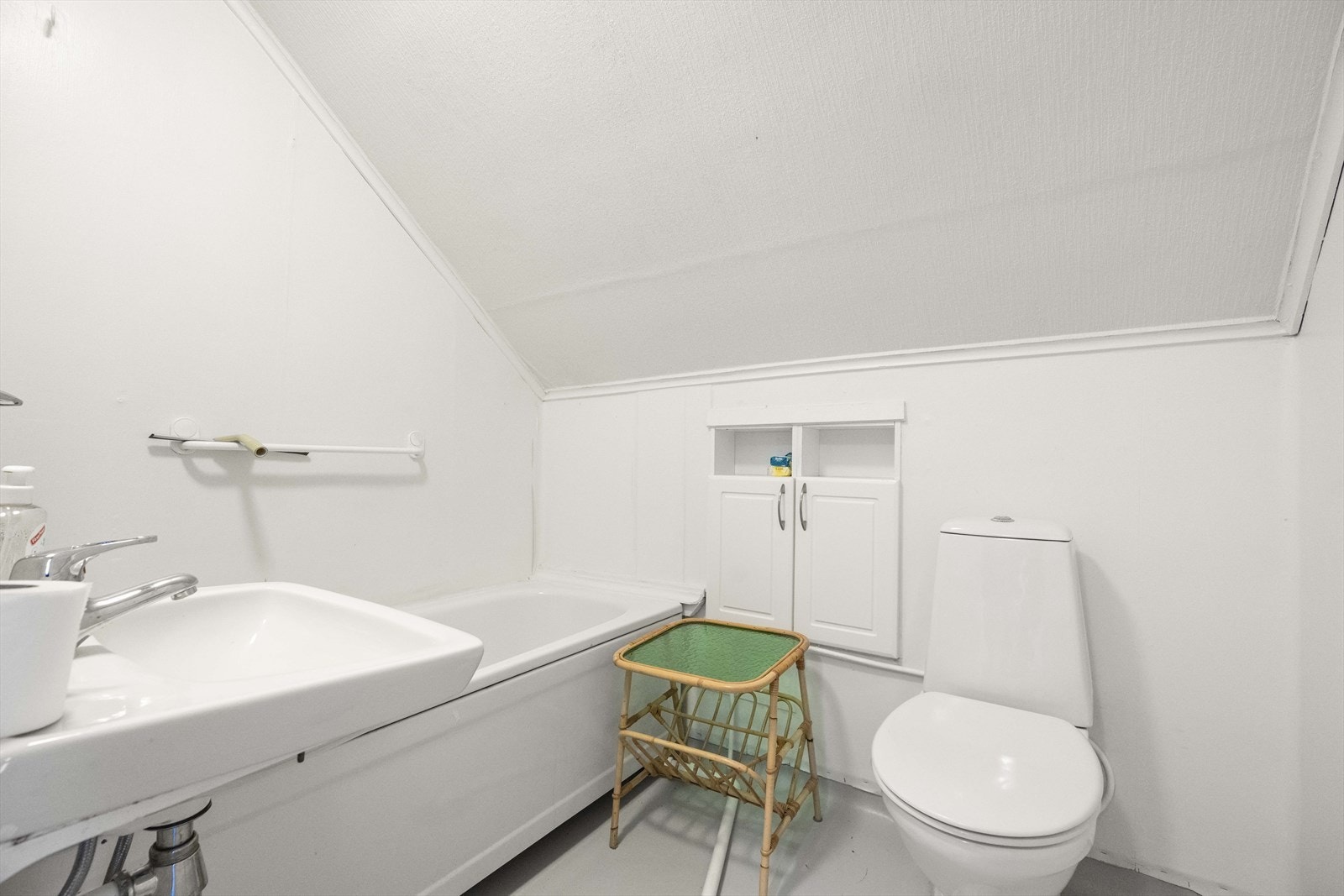 Bad / wc på loft Galleribilde