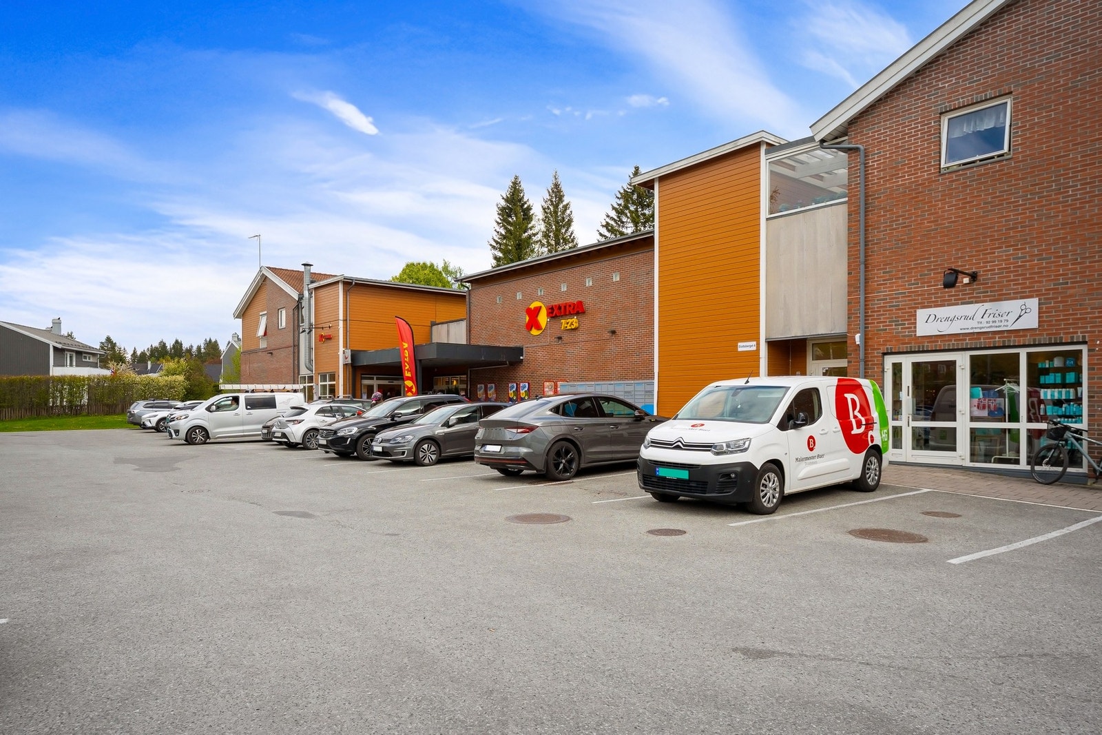 Kort vei til butikk. Galleribilde