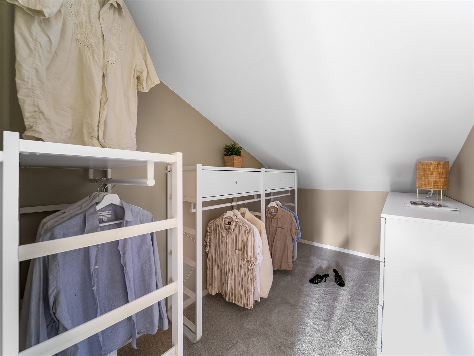 Walk-in. Galleribilde