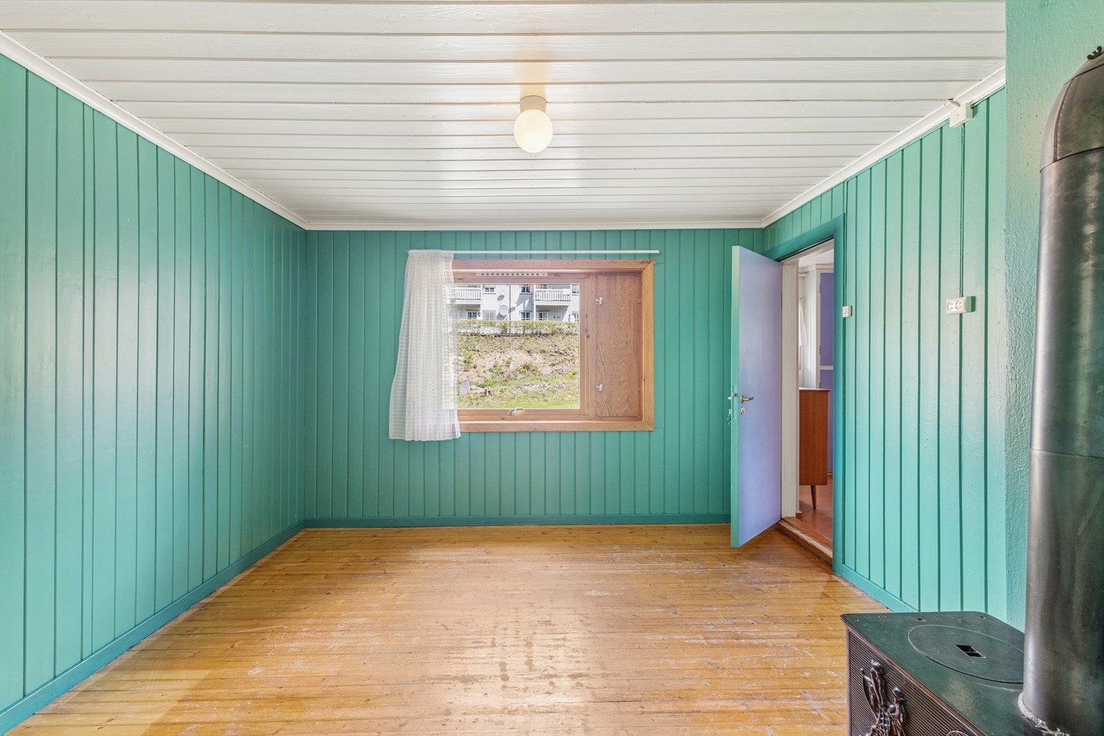 Begge soverommene i 2. etasje er romslige med god plass. Galleribilde