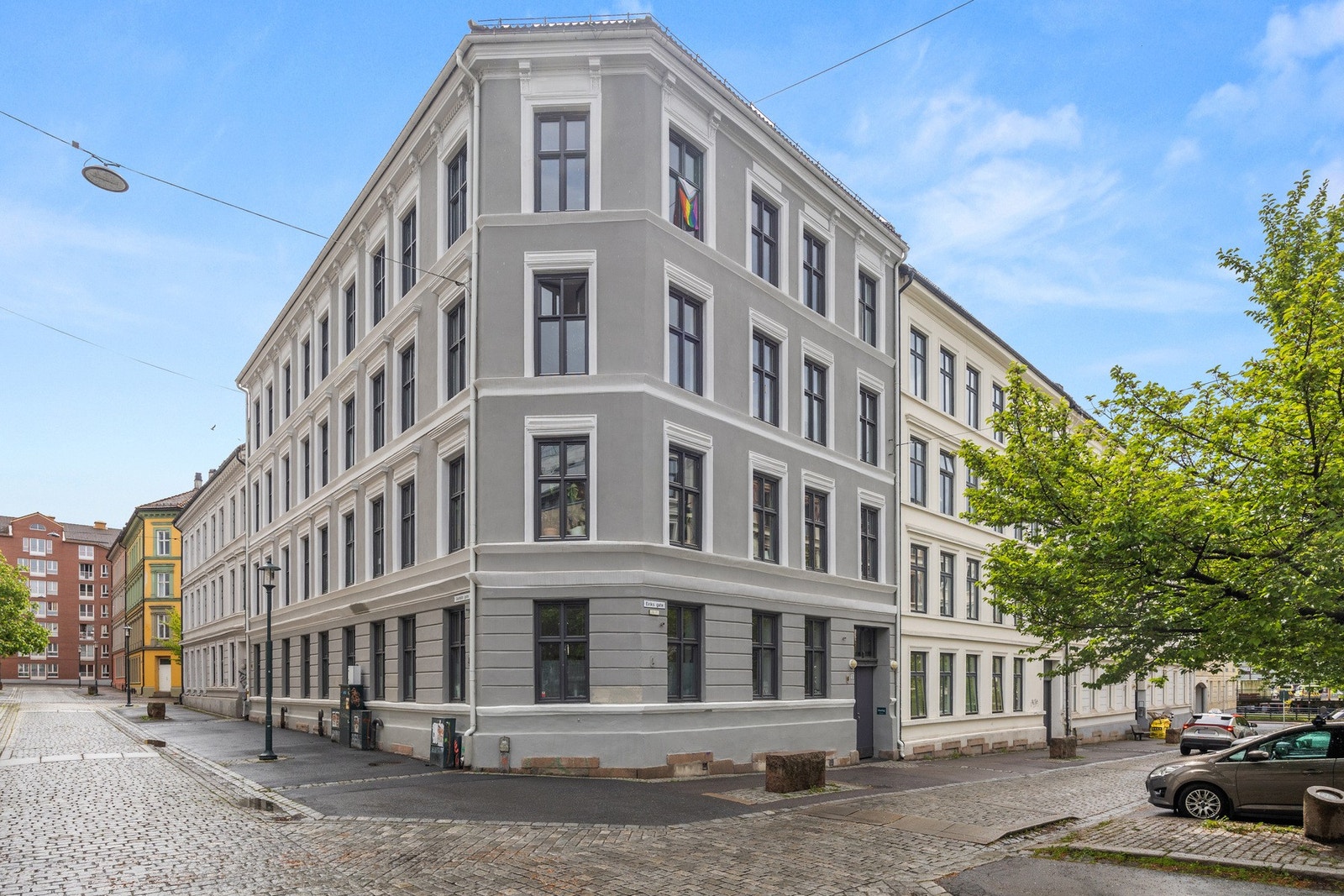 Eiriks gate består mesteparten av klassiske bygårder med sjarmerende arkitektur. Galleribilde