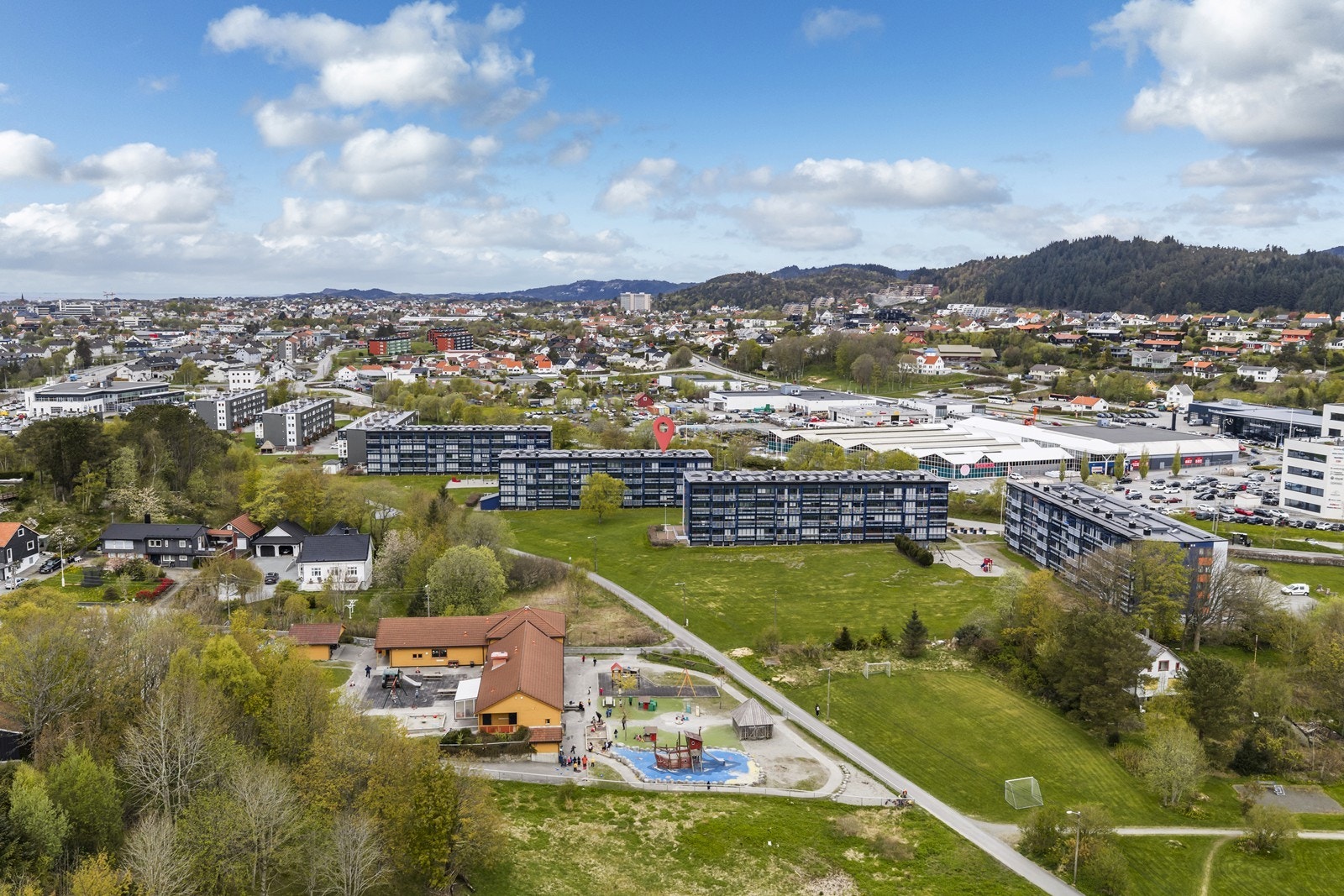 Velkommen til Austmannavegen 8C, presentert av Miriam Lie Løften v/ Eiendomsmegler Norge! Galleribilde