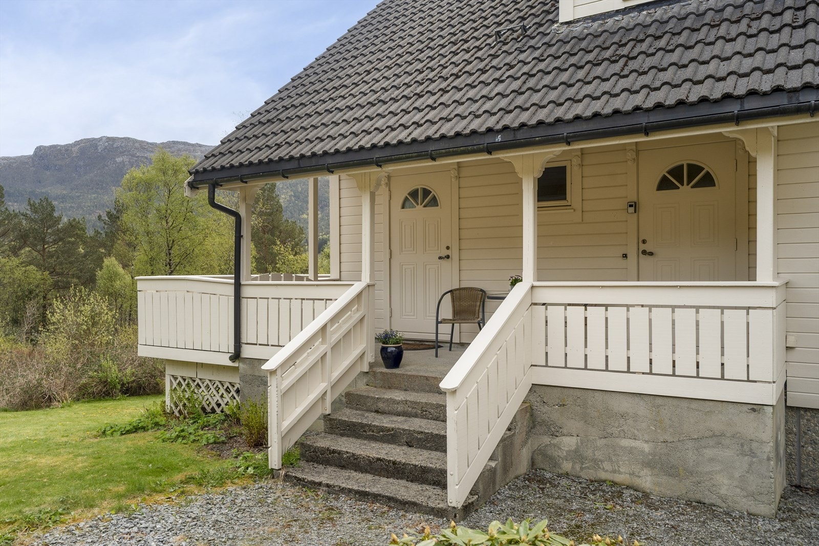 Liatoppen 33 har fantastisk endebeliggenhet mot naturen. Galleribilde