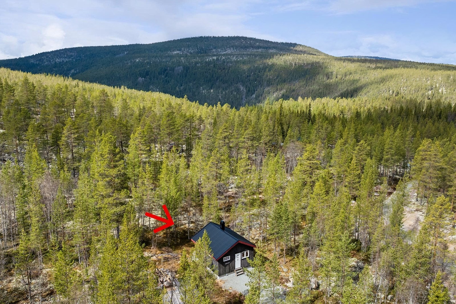 Velkommen til Renåskarven 128, en koselig og praktisk fritidsbolig fra 2016! Foto: Johan Anderson/EFKT Norge AS Galleribilde