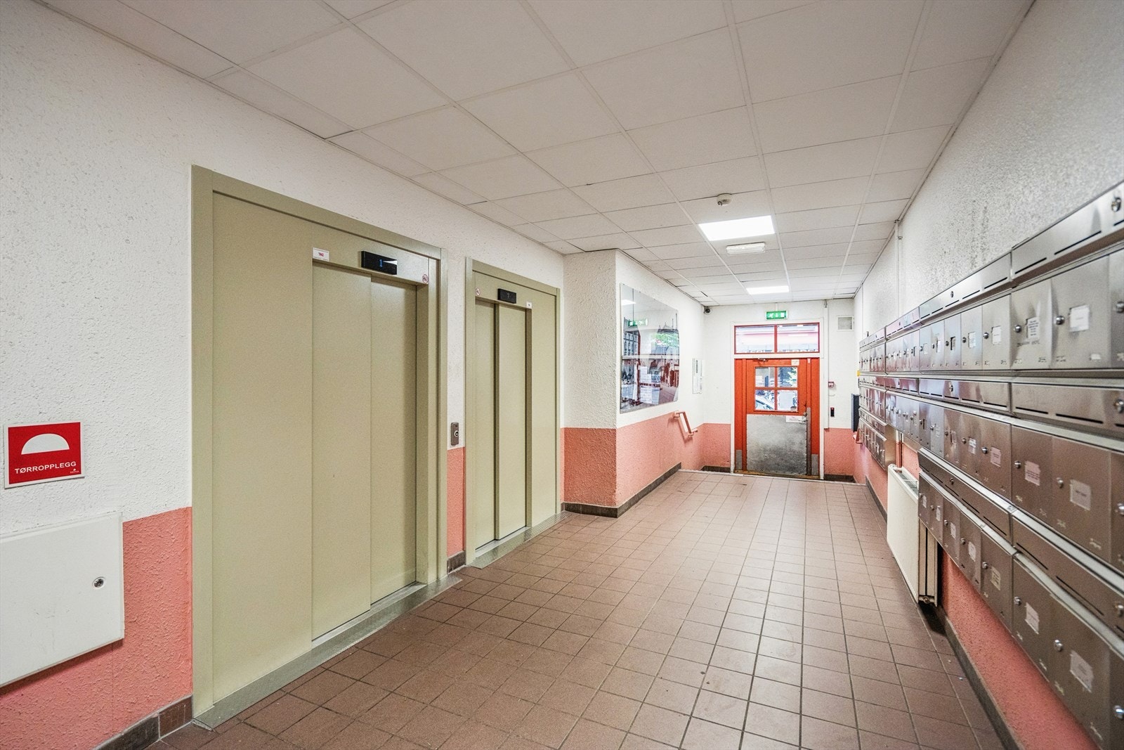 Oppgang Galleribilde