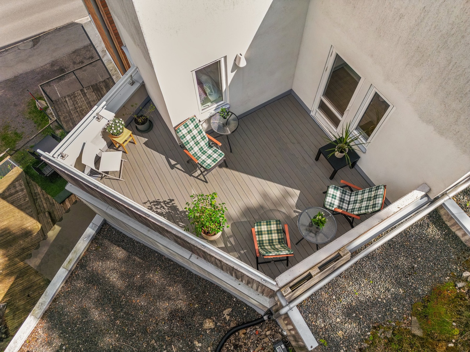 Om ønske for solskjerming er det god plass til f.eks parasoll Galleribilde
