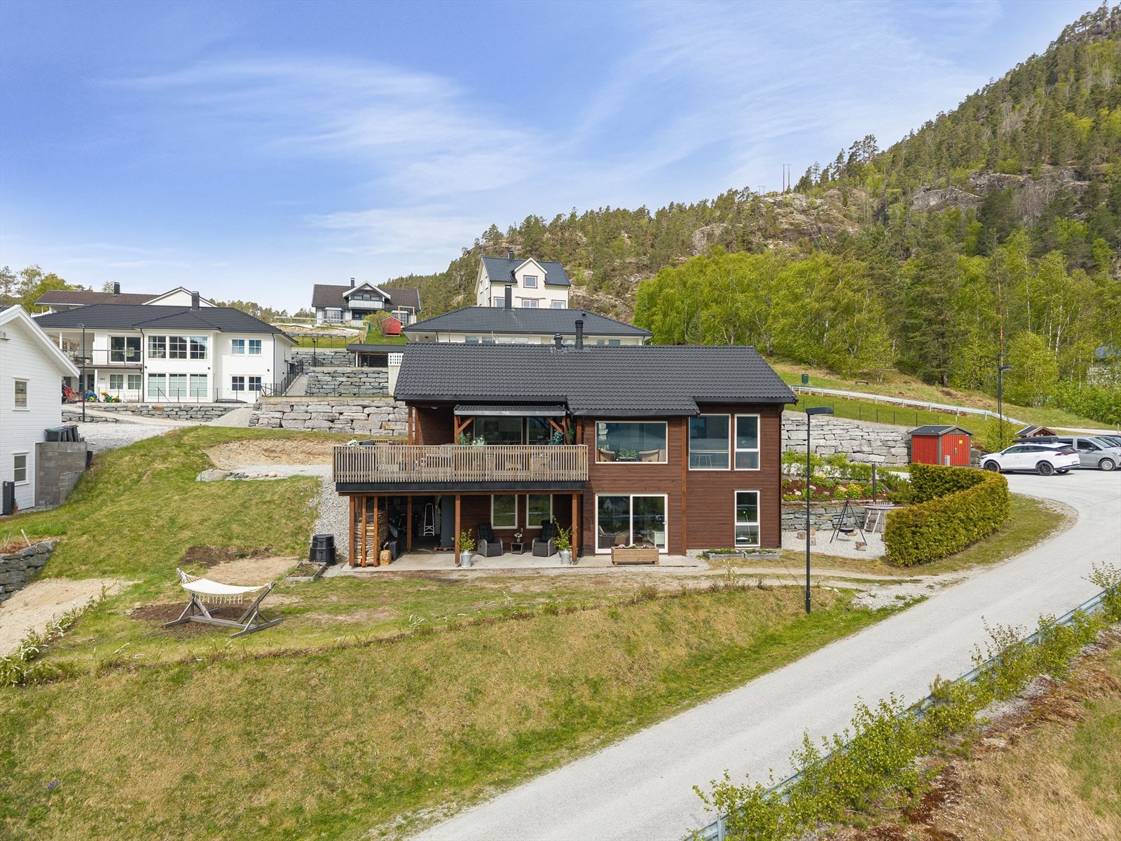 Ute er det opparbeida fleire koslege opphaldssoner Galleribilde