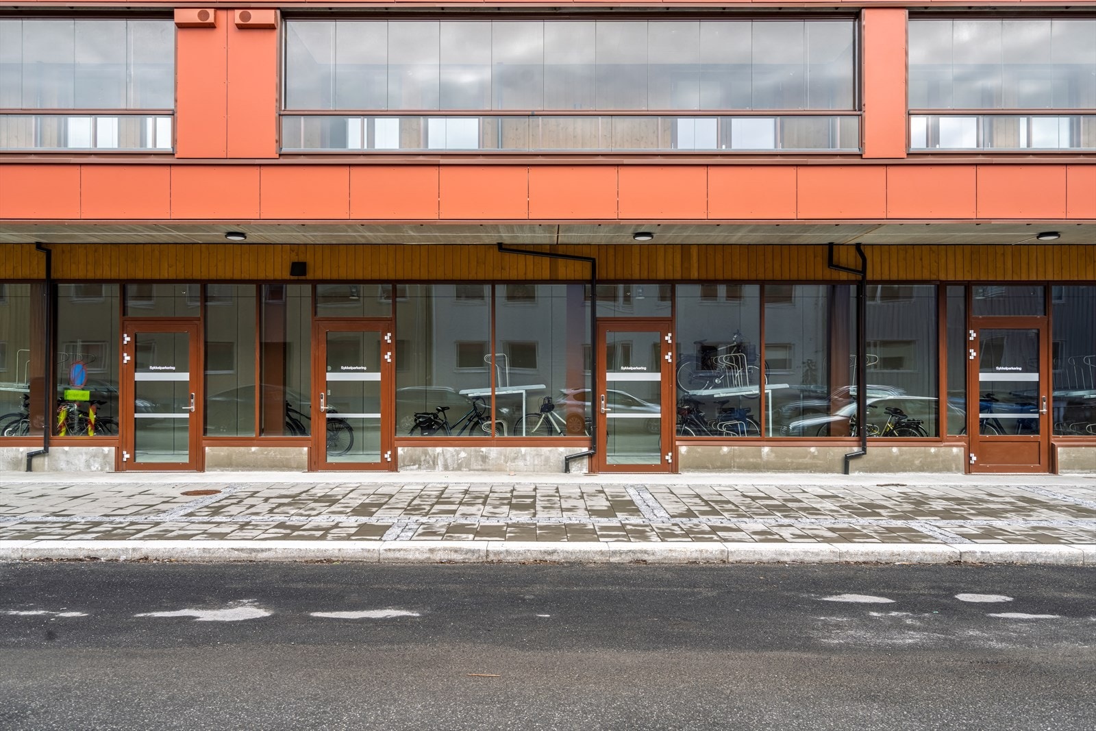 Borettslaget har et romslig felles sykkelrom i deler av 1.etg Galleribilde