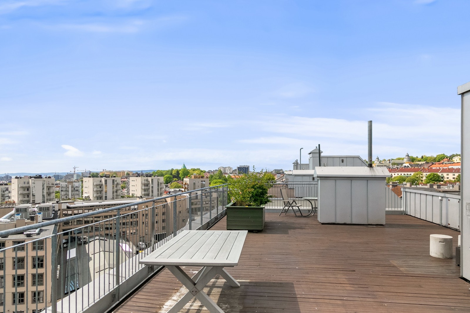 Fantastisk, felles takterrasse. Galleribilde