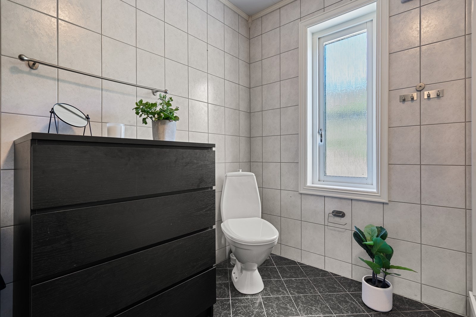 Badet har mekanisk avtrekk. Galleribilde