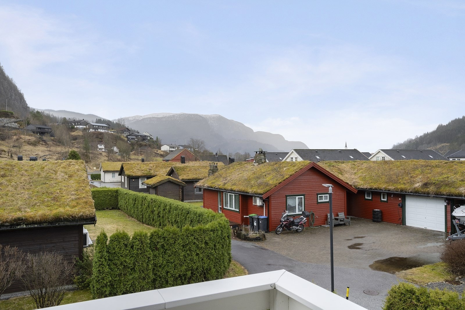 Frå leilegheita har du gode soltilhøve heile året. Galleribilde