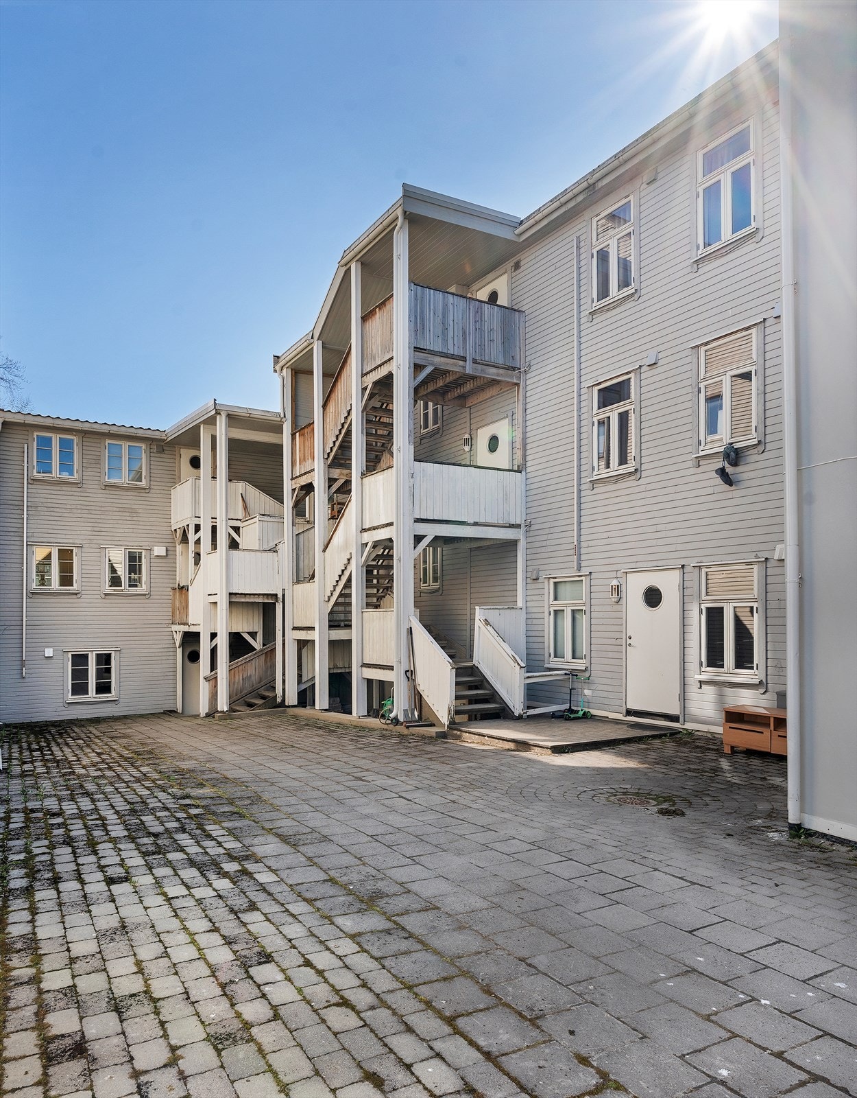 Inngangsparti i 2. etasje. Galleribilde