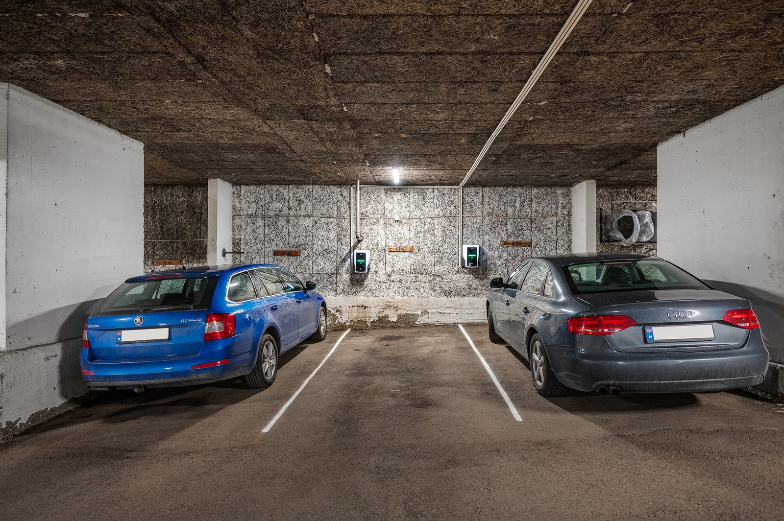 Leiligheten disponerer garasjeplass med elbillader. Galleribilde