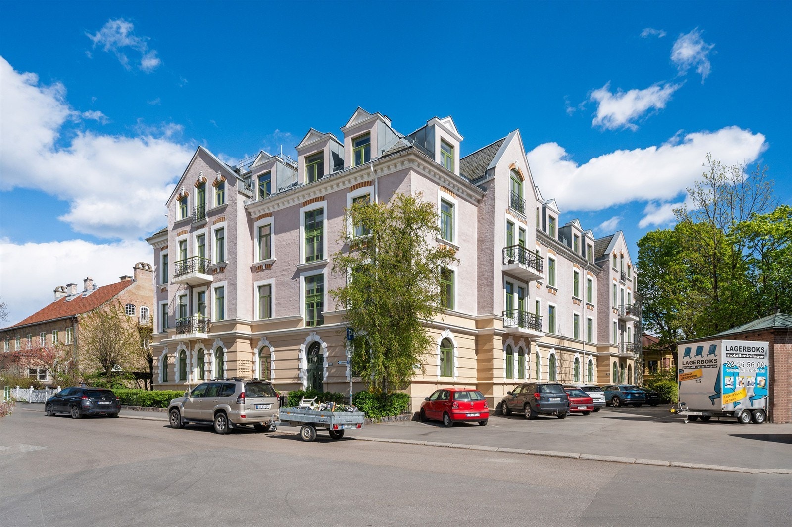 Fasade. Galleribilde
