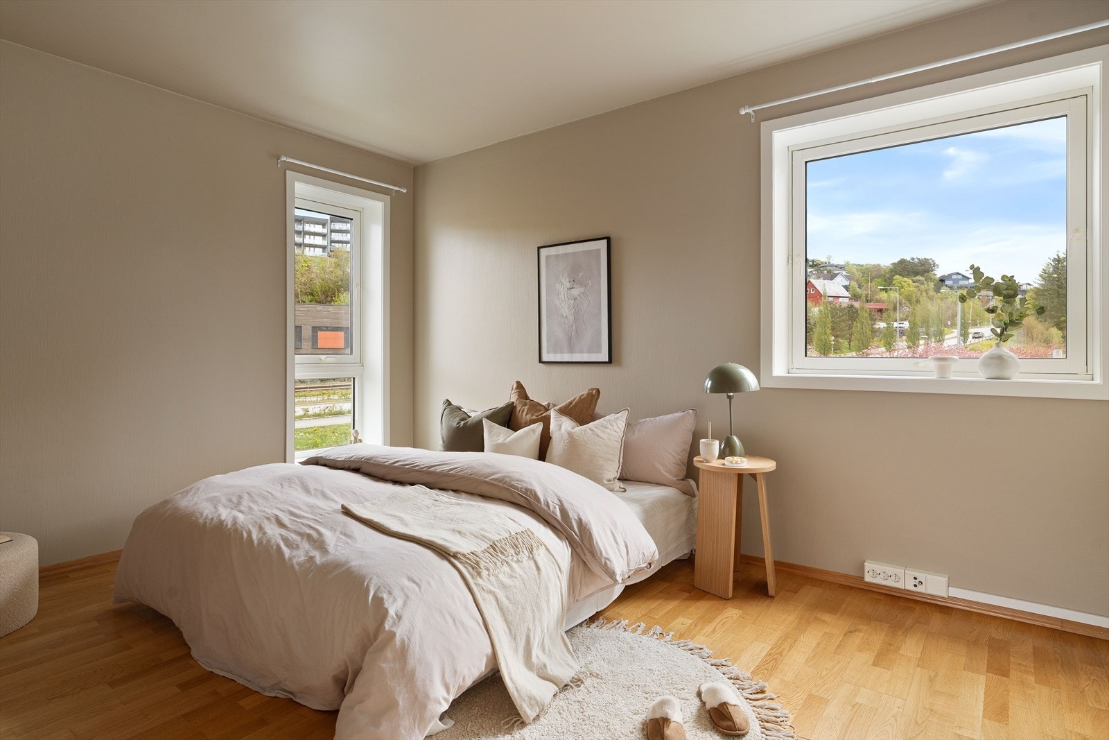 Hovedsoverom med godt lysinnslipp. Galleribilde